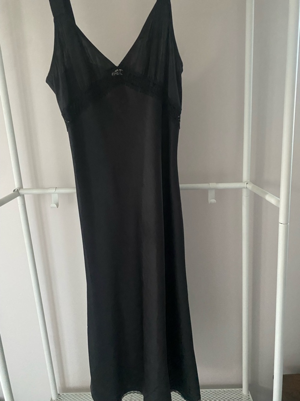 Wilfred Black Lace-Trim Slip Dress - Picture 3 of 4